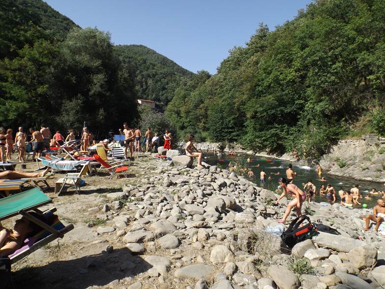  Image name: Image28.jpg 
 width: 783 pixel 
 height: 587 pixel 
 Size: 141872 bytes 
 Click to enlarge 